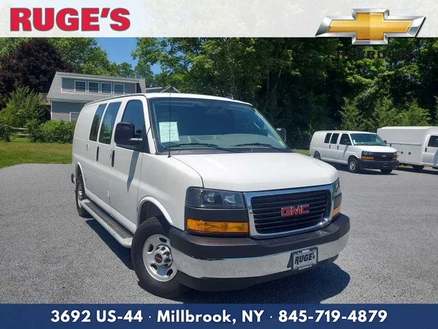 2025 GMC Savana Cargo