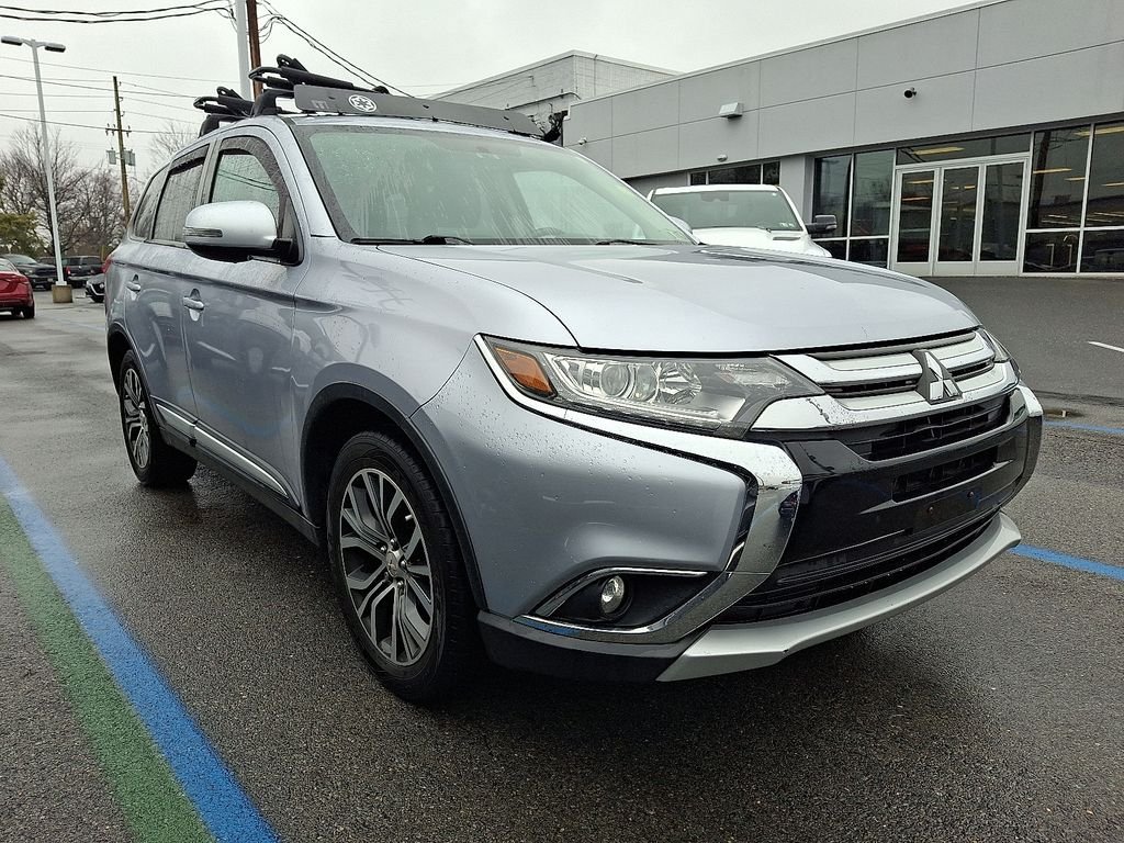 2017 Mitsubishi Outlander SE