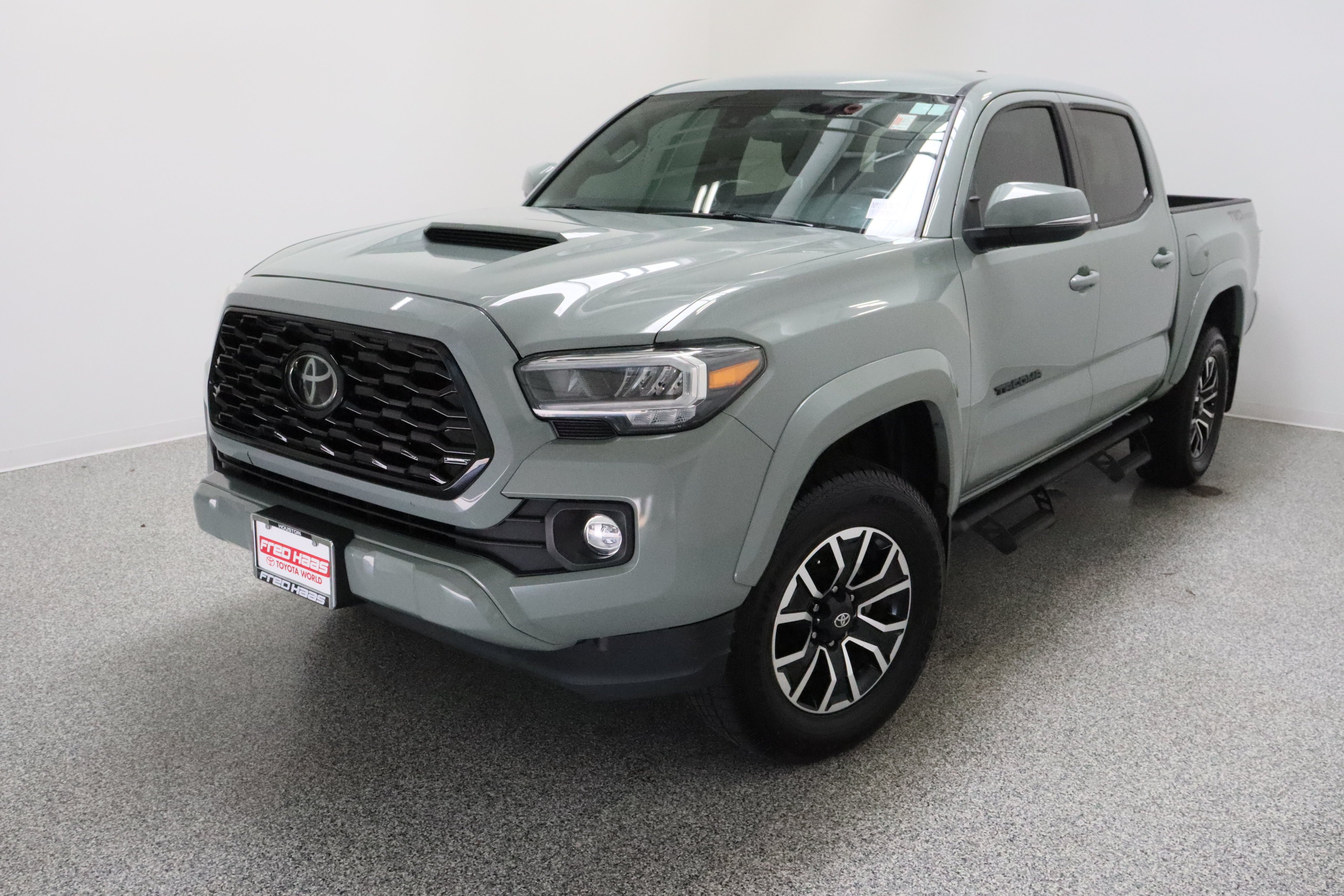 Used 2022 Lunar Rock Toyota TRD Sport 3.5L image 2