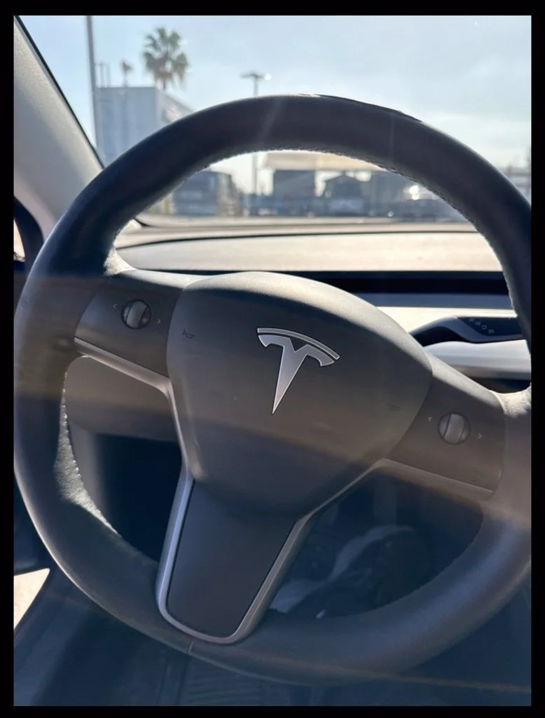 Used 2023  Tesla 4DR RWD image 12