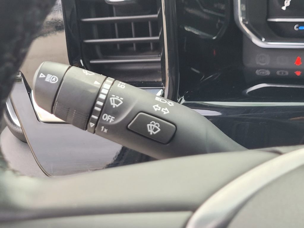 2024 GMC Sierra 1500 SLT - Photo 25