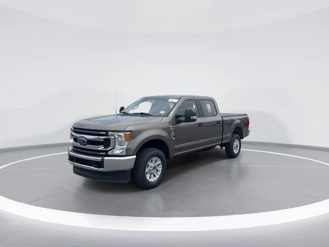 Used 2022 Gray Ford XL image 3