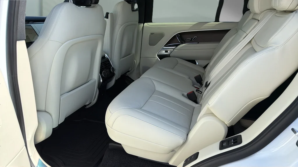 New 2026 White Land Rover SE image 19