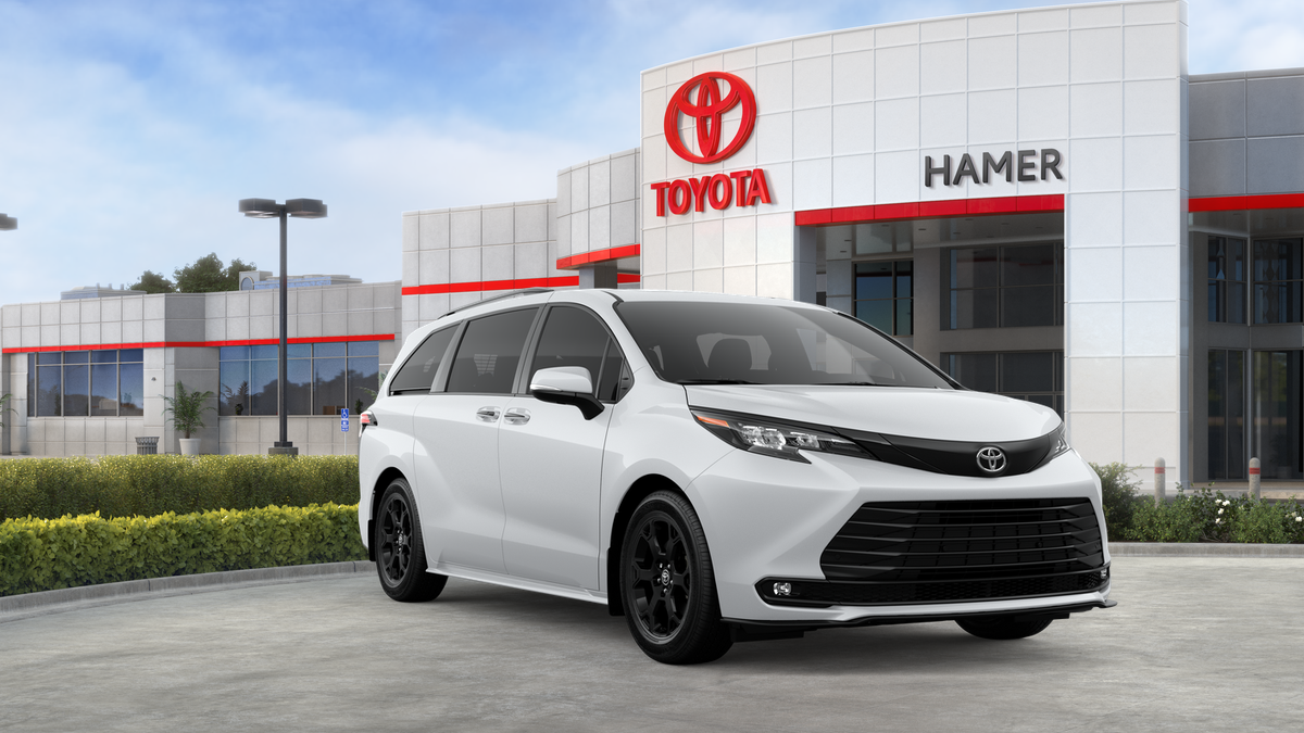 New 2026 Ice Cap Toyota Woodland Edition image 32