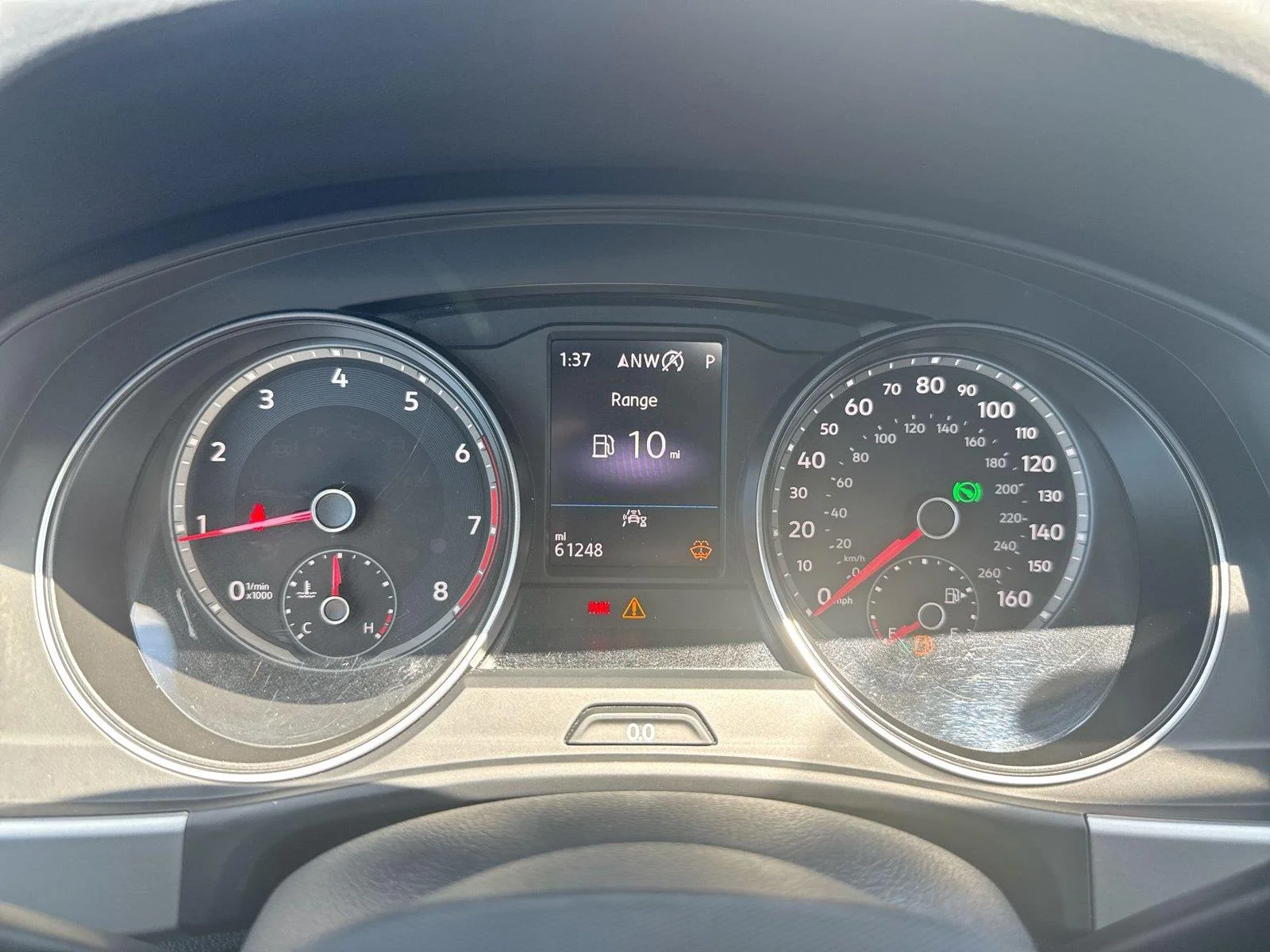 Used 2021 Platinum Gray Metallic Volkswagen 3.6L V6 SE w/Technology image 7