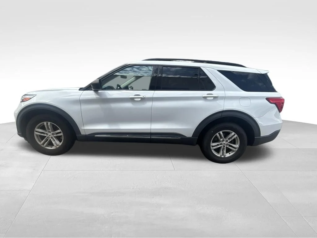 Used 2020 White Ford XLT image 3