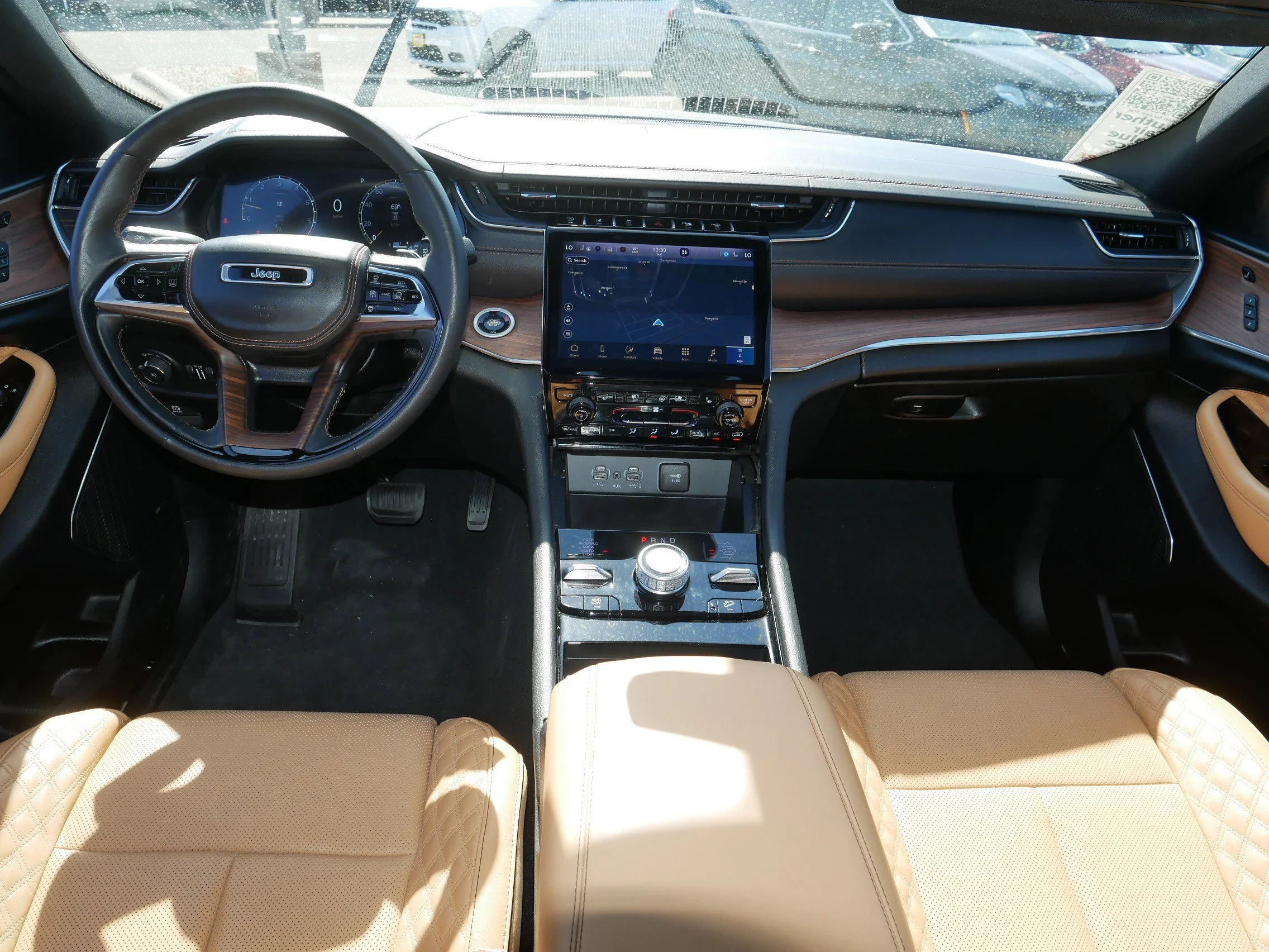 Used 2024 Baltic Gray Metallic Clearcoat Jeep Summit image 10