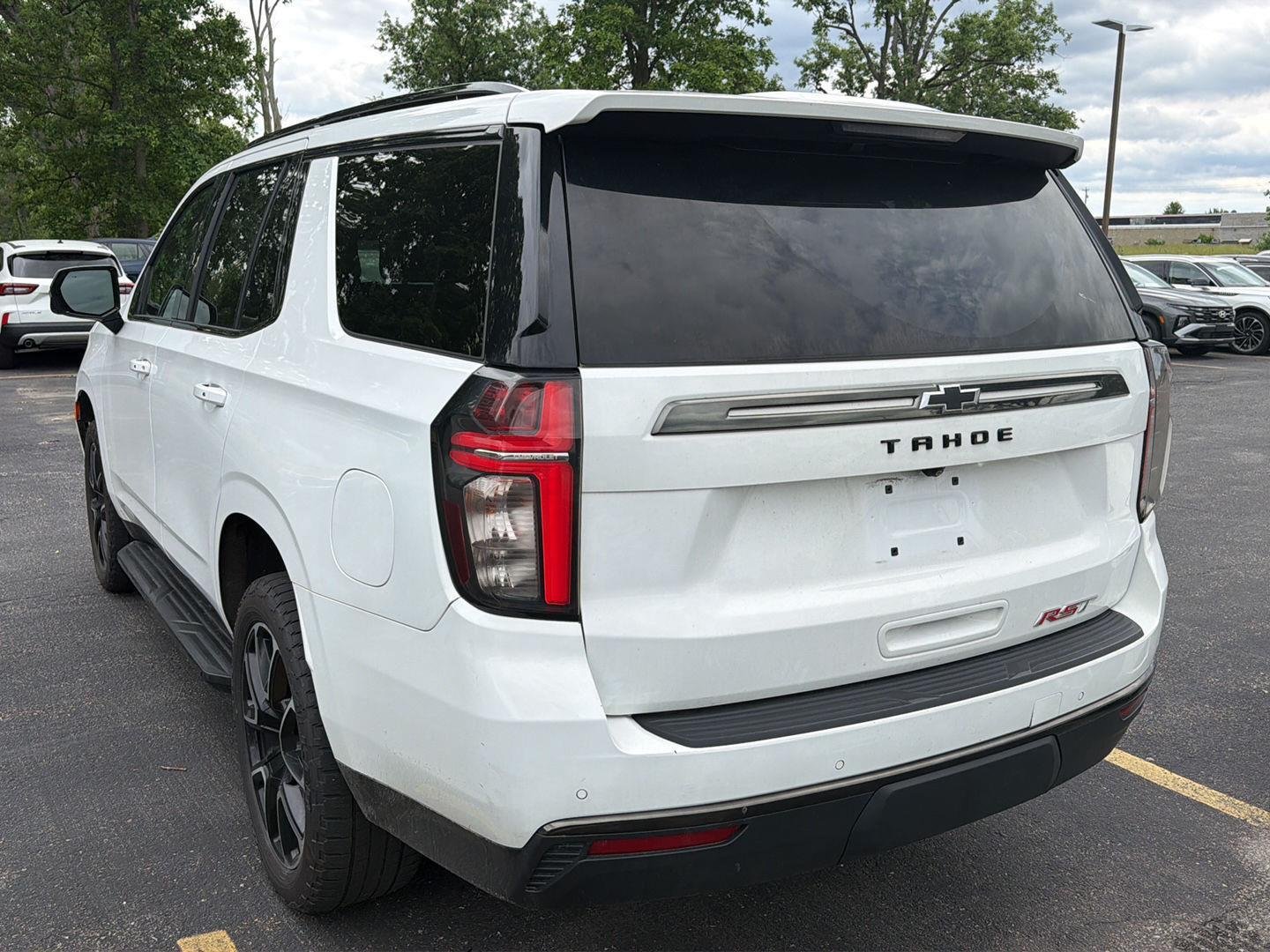 Used 2021 Summit White Chevrolet RST image 4