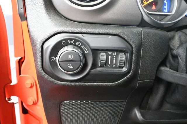 2020 Jeep Gladiator Sport S - Photo 33