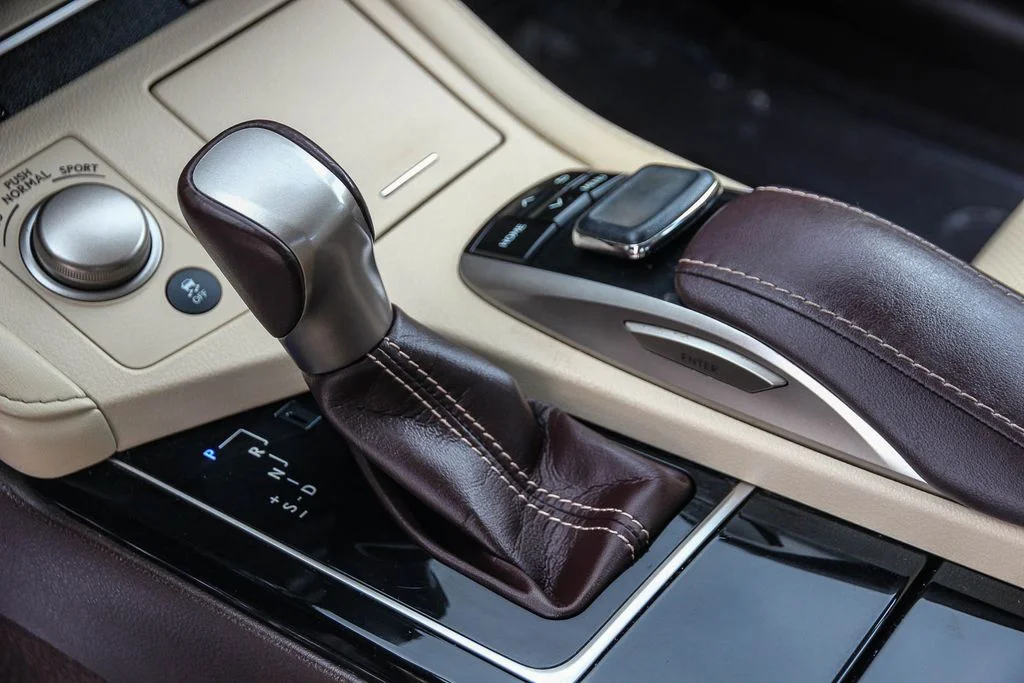 Used 2018 Beige Lexus 350 image 20