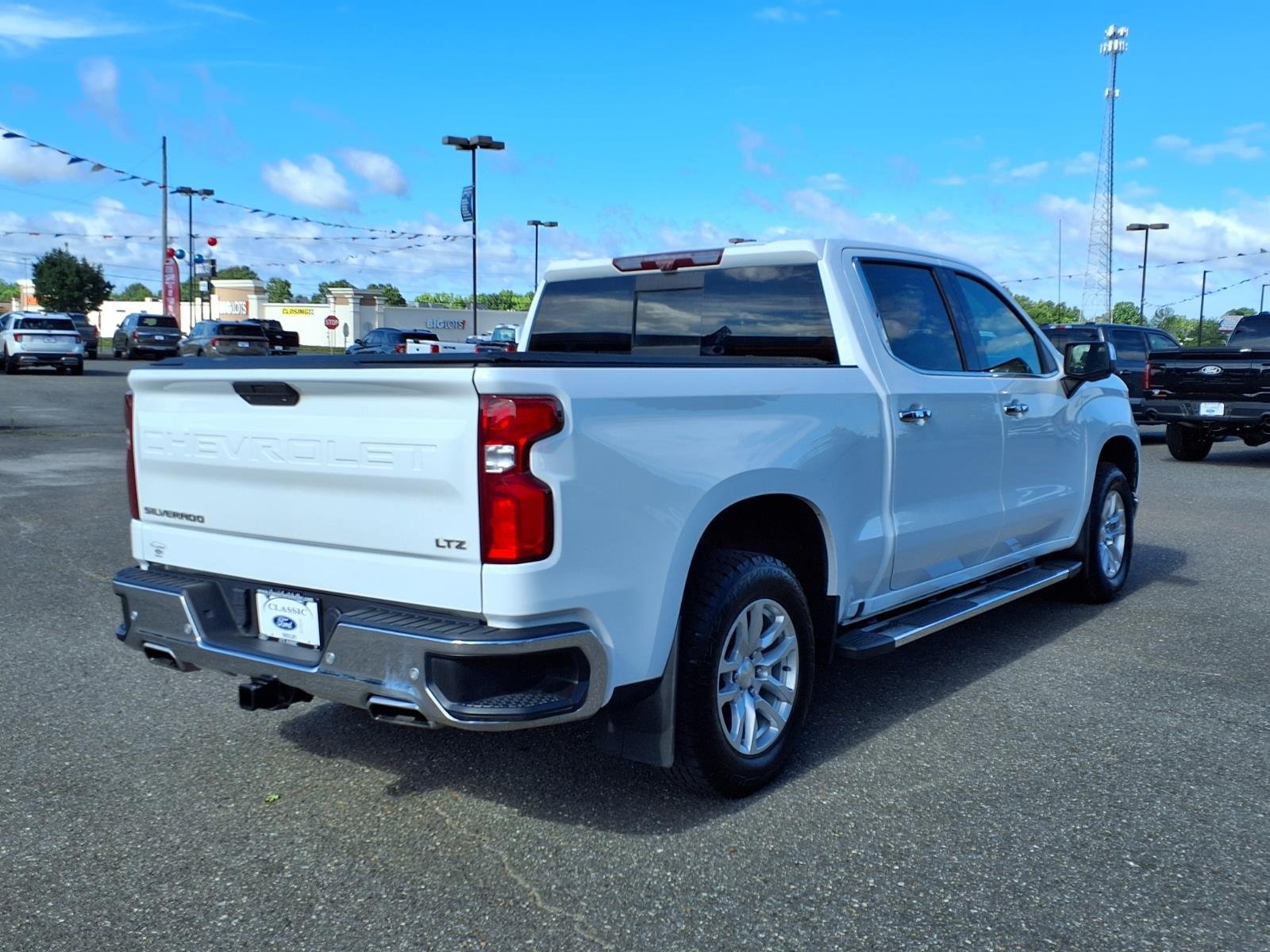 Used 2021 Summit White Chevrolet LTZ image 2