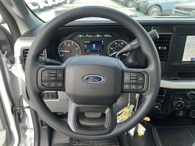 New 2026 Oxford White Ford F-350® XL image 14
