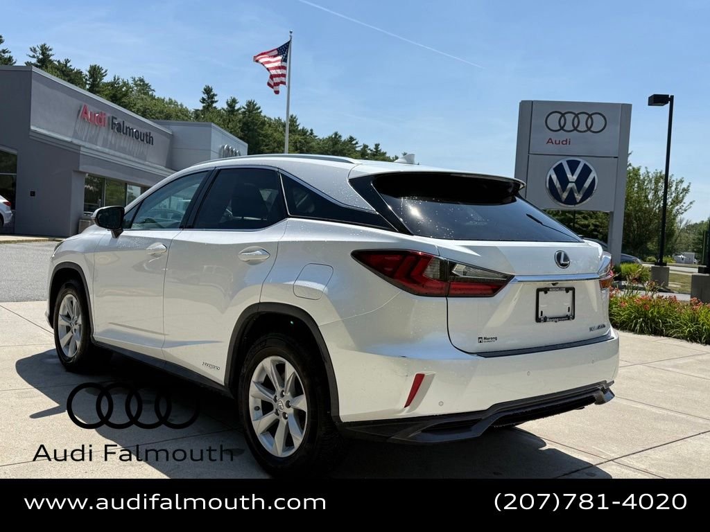 Used 2016 White Lexus 450h image 12