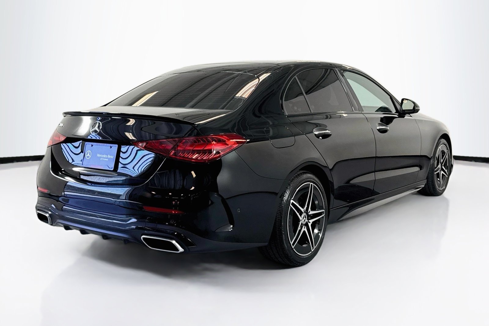 Used 2023 Obsidian Black Metallic Mercedes-Benz C 300 image 5