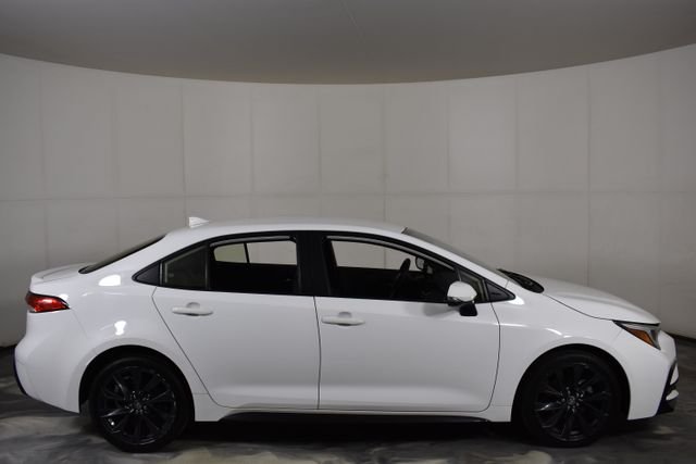 Used 2023 White Toyota SE image 11
