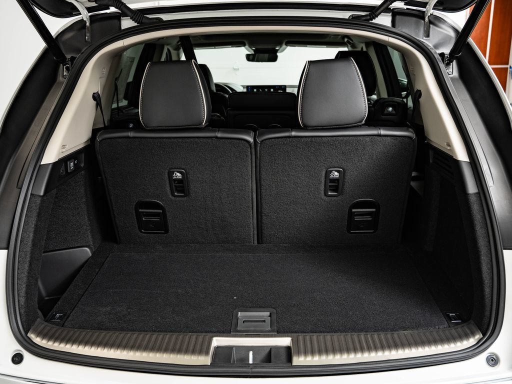 New 2026 Platinum White Pearl Acura Advance Package image 21