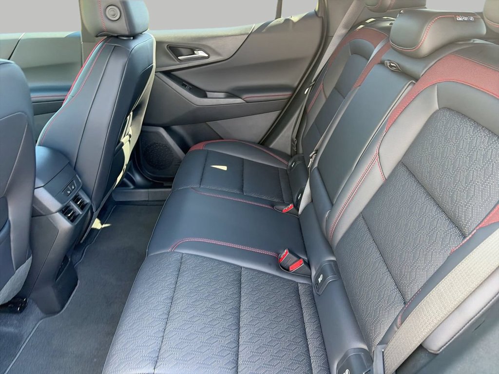 2027 Chevrolet Equinox RS - Photo 14