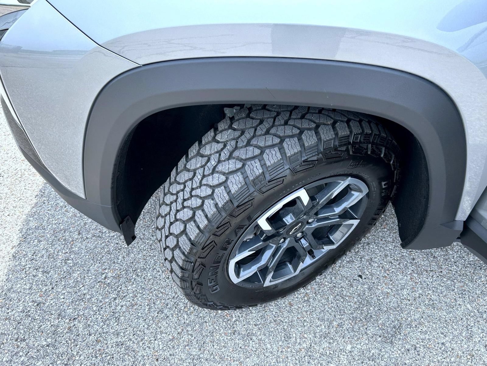 2026 Chevrolet Equinox ACTIV - Photo 23