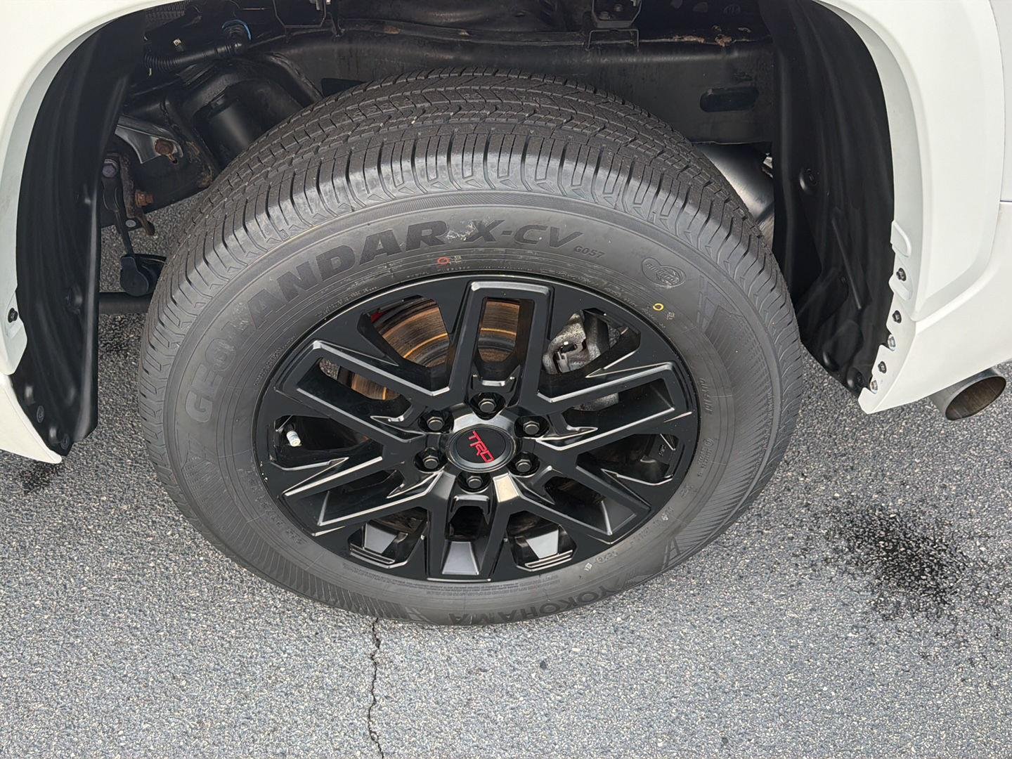 Used 2023 Ice Cap Toyota SR5 image 38