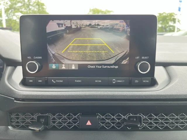 Used 2025  Honda LX image 24