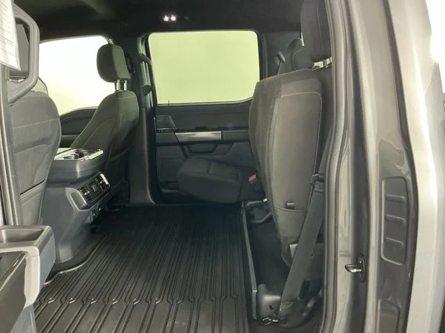 Used 2023 Gray Ford XLT image 31