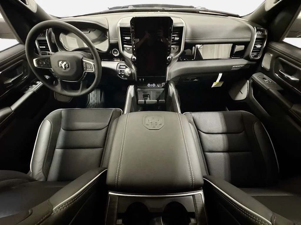 2026 RAM 1500 Laramie - Photo 6