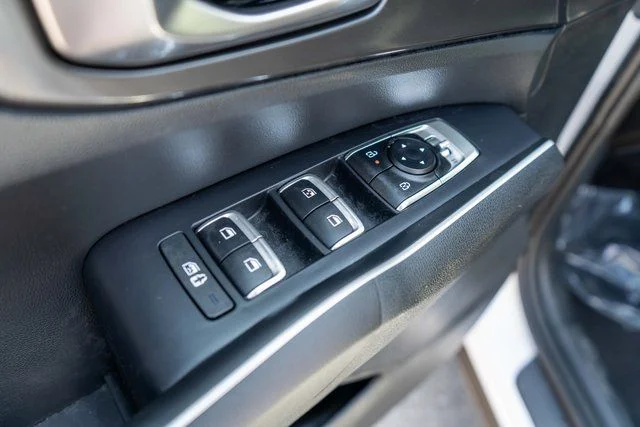 Used 2025 White Kia EX image 20