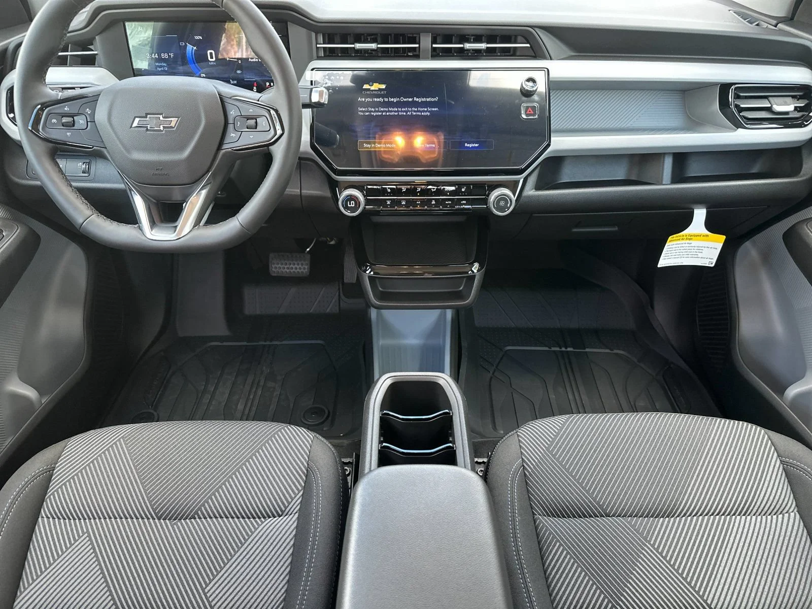 2027 Chevrolet Bolt LT - Photo 13