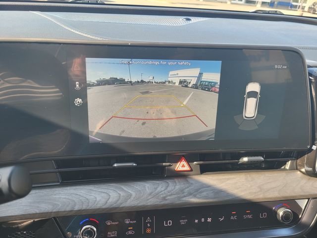 Used 2024 White Kia X-Line image 22