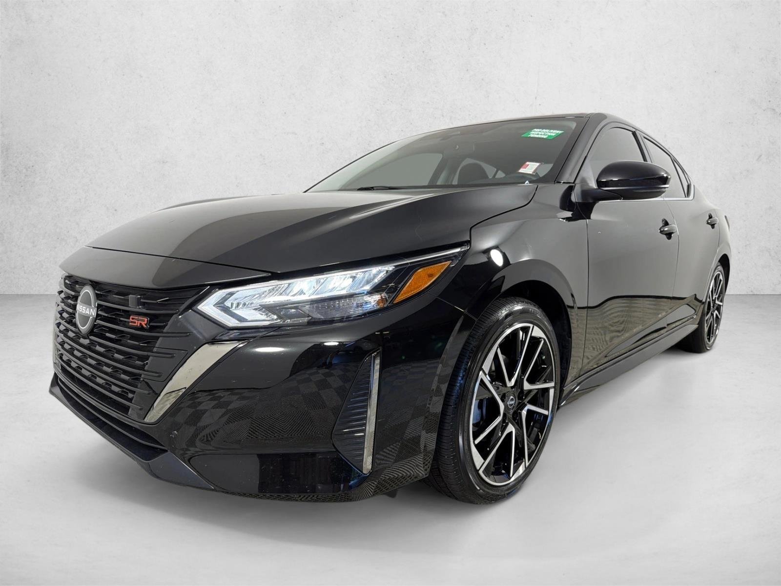 Used 2025 Super Black Nissan SR image 7
