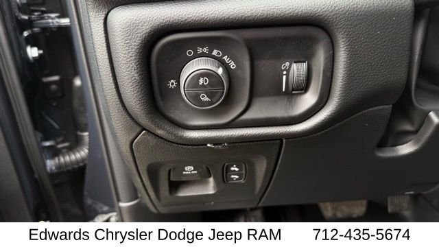 New 2026 Forged Blue Metallic Exterior Paint RAM Big Horn/Lone Star image 15