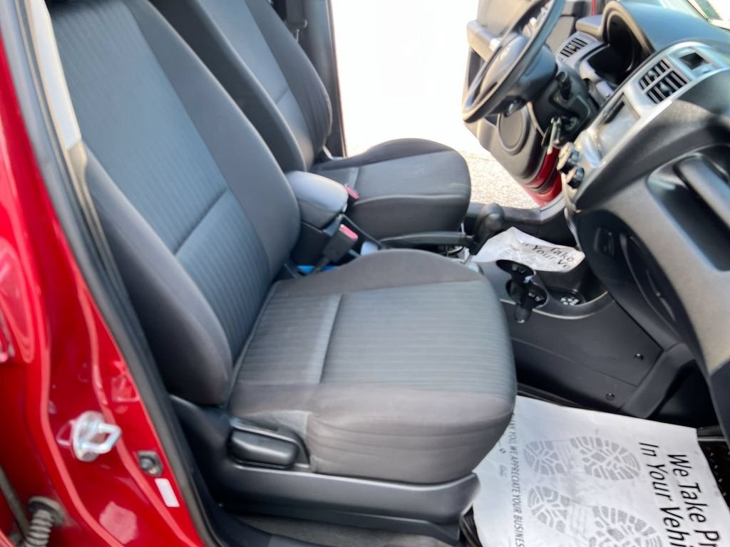 Used 2009 Red Kia LX image 21