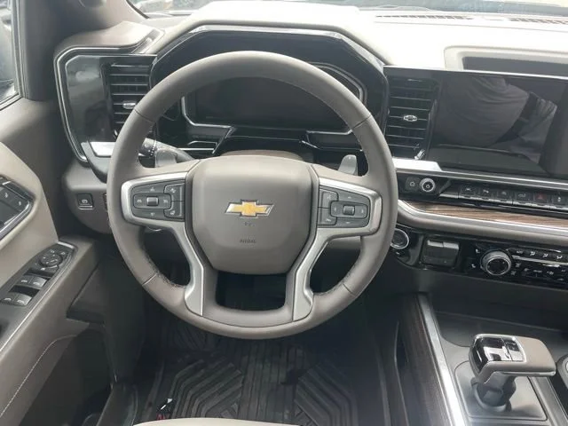 2026 Chevrolet Silverado 1500 LT - Photo 15