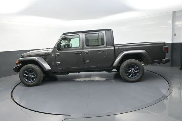 New 2026 Granite Crystal Metallic Clear-Coat Exterior Paint Jeep 85th Anniversary Edition image 6