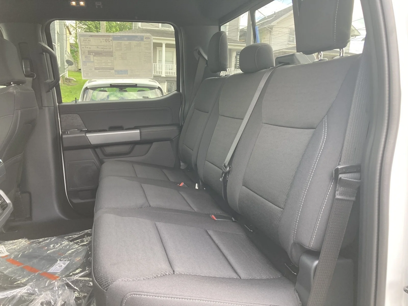 New 2026 Oxford White Ford XLT image 23