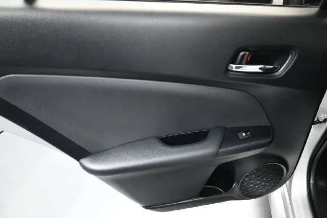Used 2016 Silver Toyota Four Touring image 9