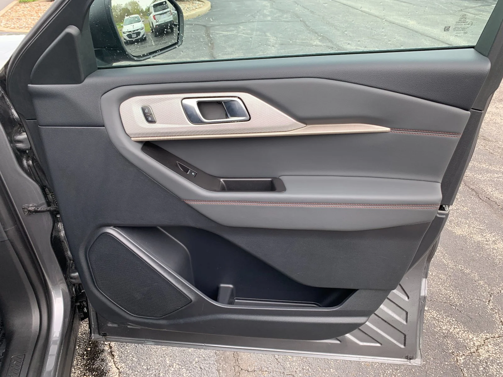 Used 2025 Gray Ford Active image 21