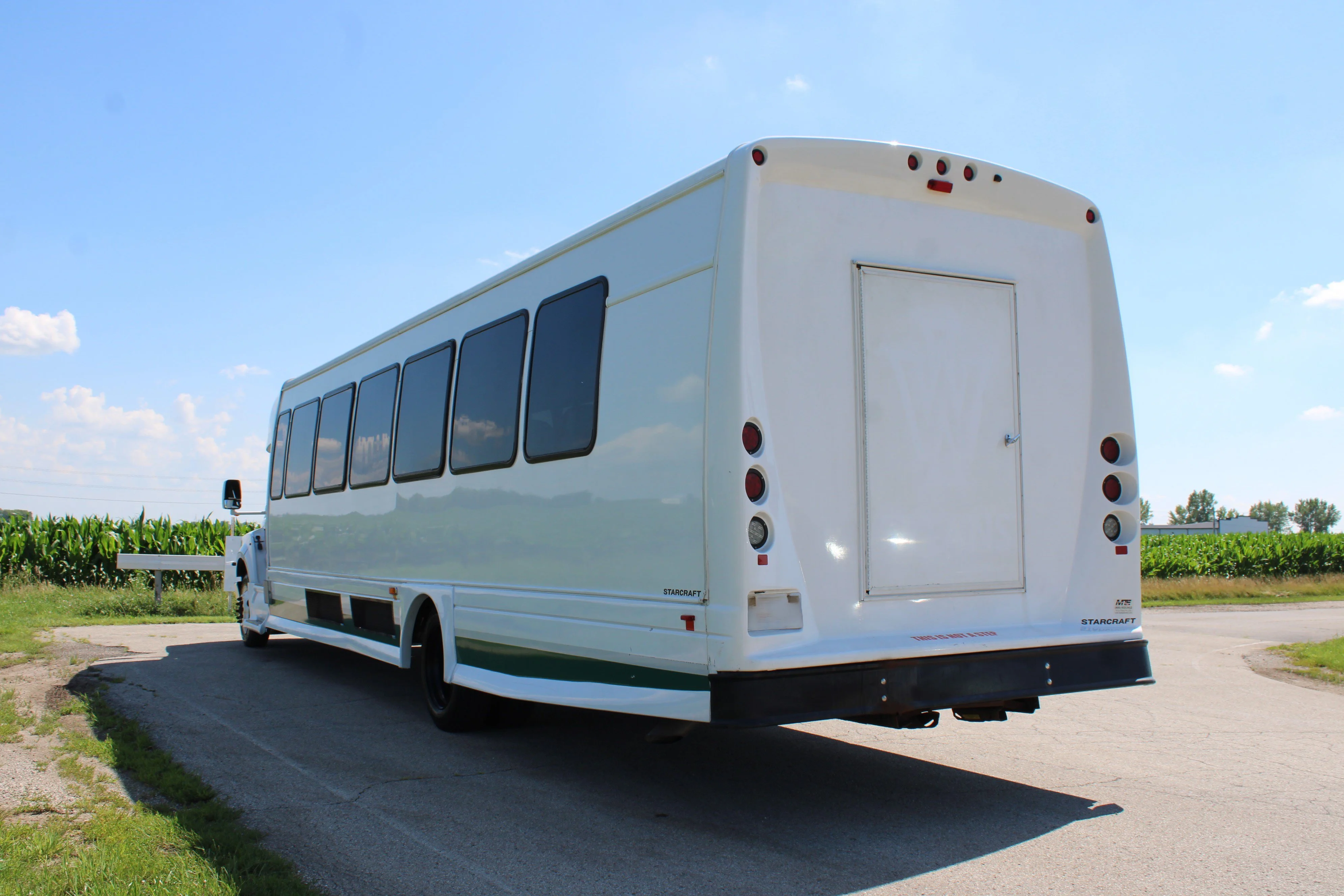 Used 2021 Oxford White Ford Base image 6