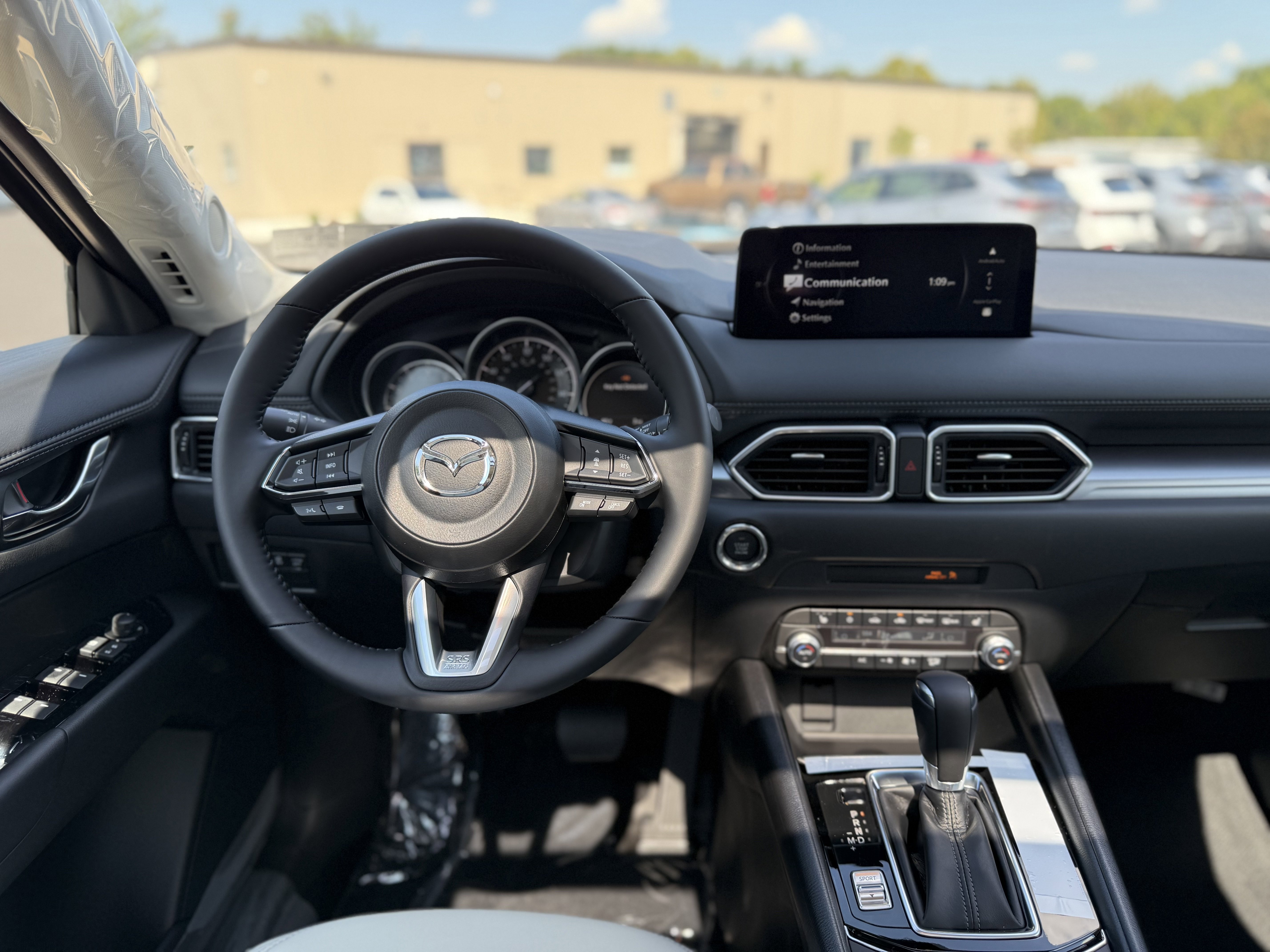 2025 Mazda CX-5 S Preferred package - Photo 26