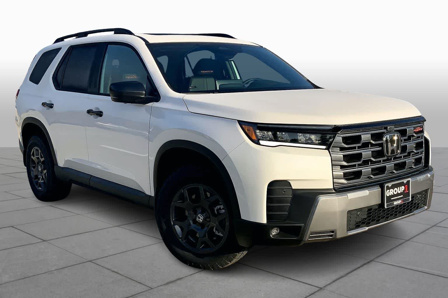 New 2026 Platinum White Pearl Honda AWD TrailSport image 2