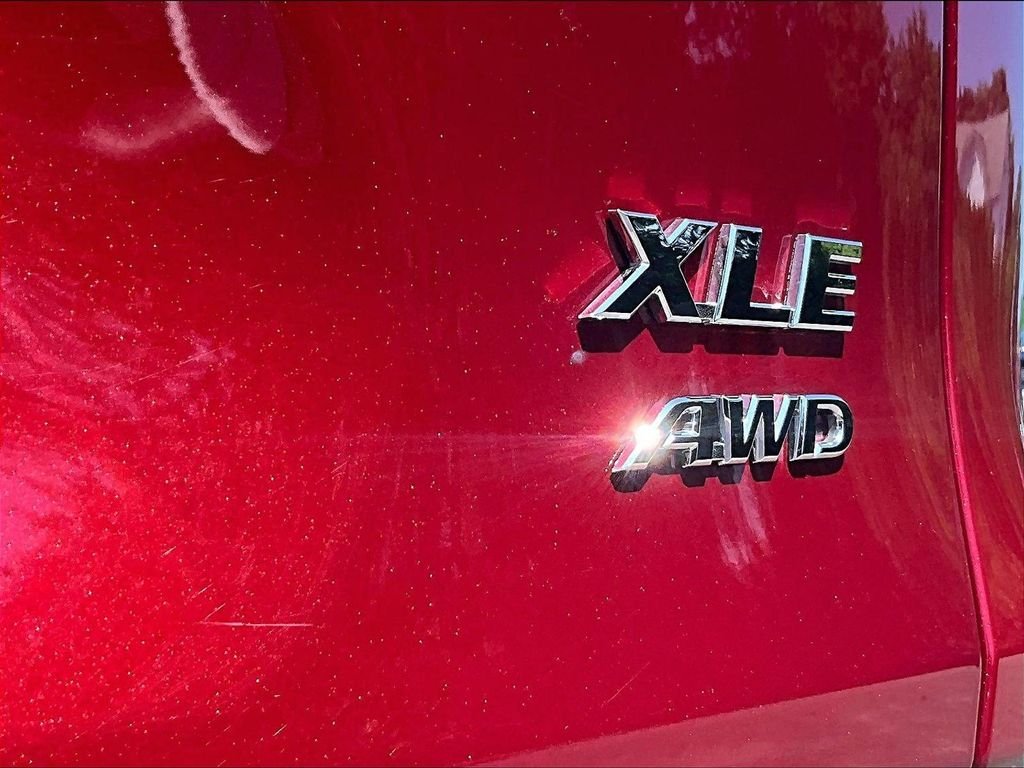 Used 2025 Red Toyota XLE Premium image 29