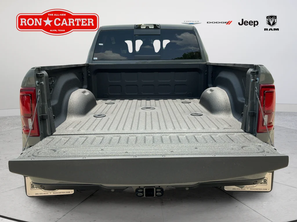 New 2026 Ceramic Gray Clear-Coat Exterior Paint RAM Laramie image 20