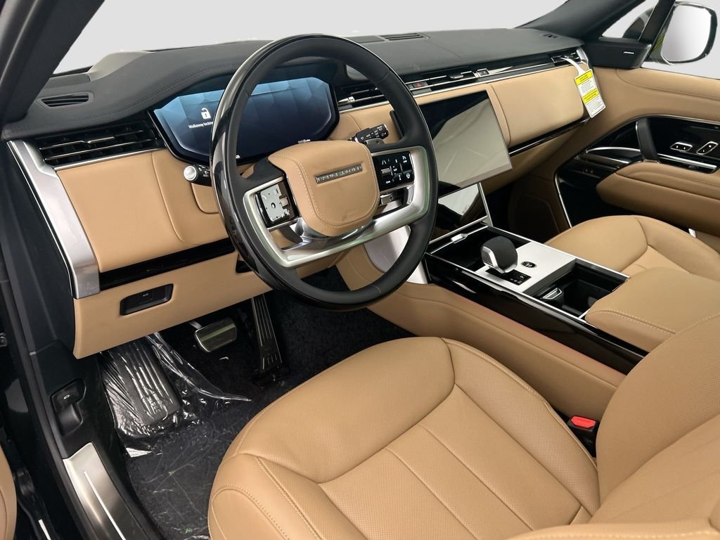 New 2026 Santorini Black Land Rover SE image 9