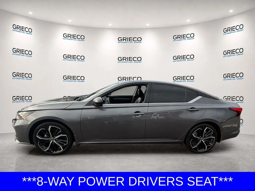Certified Used 2025 Gray Nissan 2.5 SR image 4
