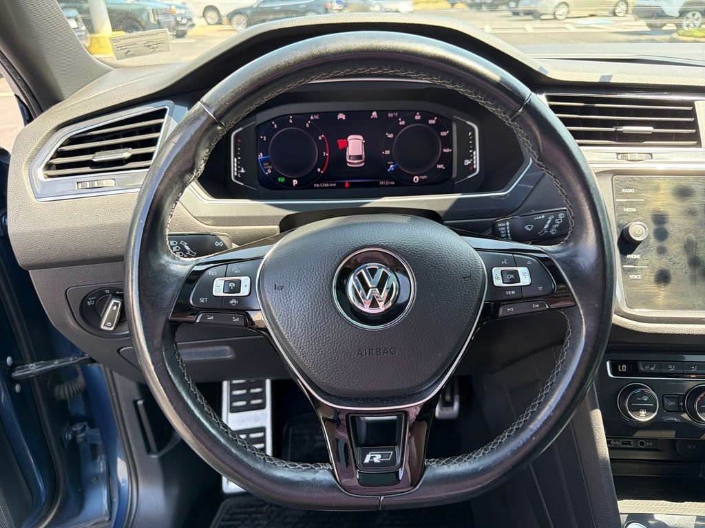 Used 2020 Blue Volkswagen 2.0T SEL Premium R-Line image 17