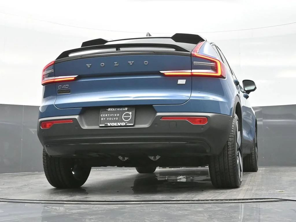 Certified Used 2022 Blue Volvo Ultimate image 20