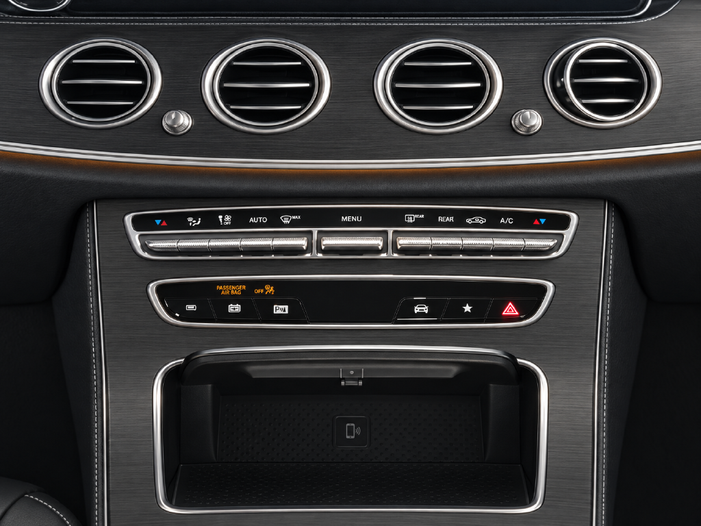 Certified Used 2023  Mercedes-Benz E 350 image 9