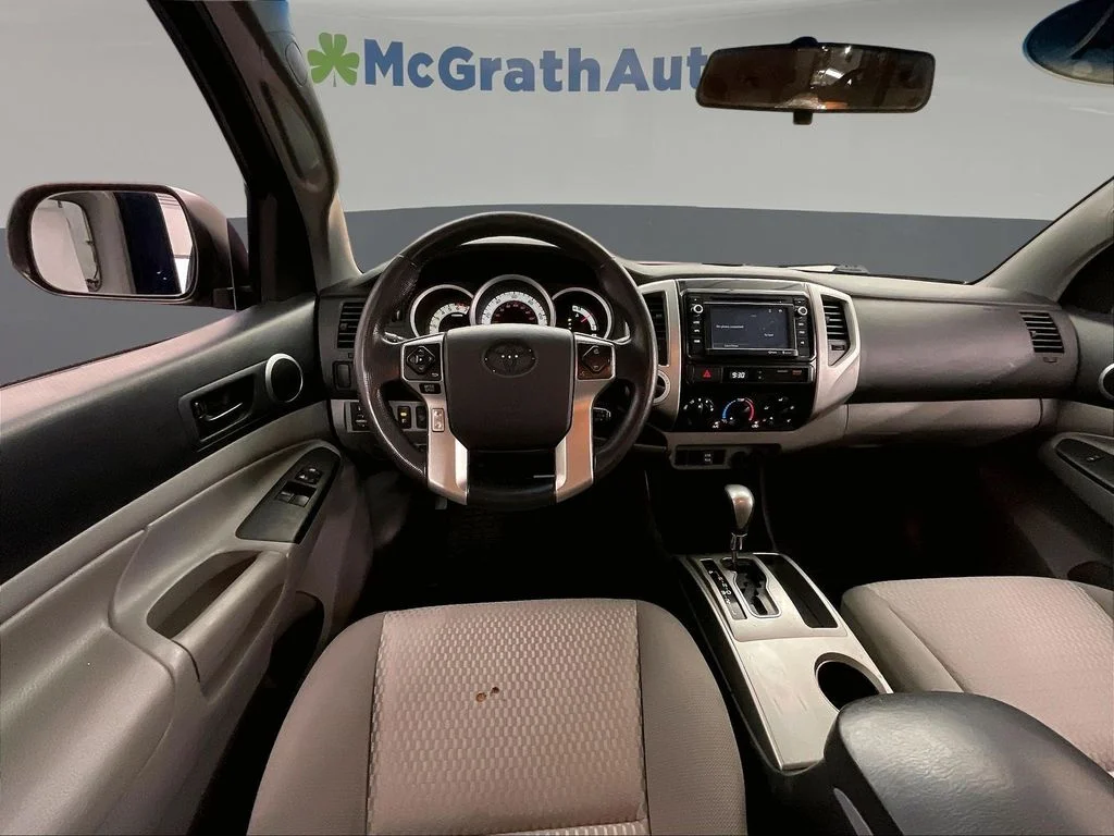 Used 2014 Blue Toyota Base image 7