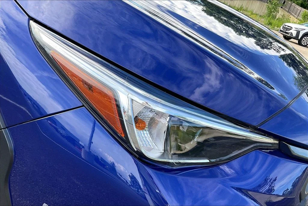 Used 2026 Blue Subaru Premium image 29