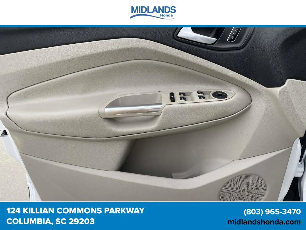 Used 2013 Oxford White Ford SE image 15